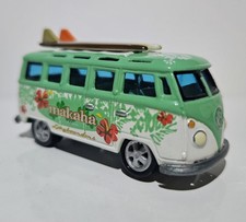 Johnny Lightning 1:64 Automodell VOLKSWAGEN VW T1 SAMBA CAMPING STRAND 2002