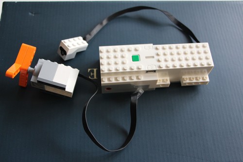 Lego powered move hub 88006 - powered, up