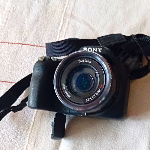 Sony cyber shot - sony, cyber-shot