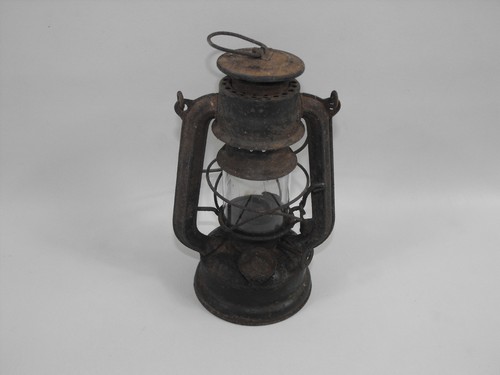 Alte petroleumlampe - alte,