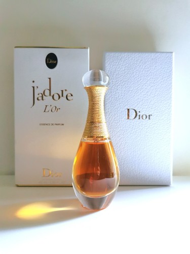 Dior adore essence de - dior,