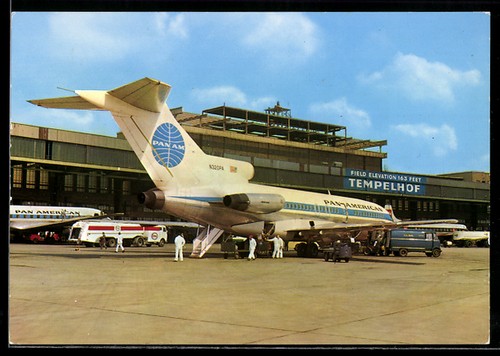 Berlin tempelhof flugzeug der - berlin-tempelhof,,