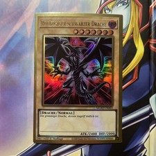 Rotäugiger Schwarzer Drache