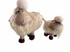 2 Schafe Kunstfell ausgeflippt