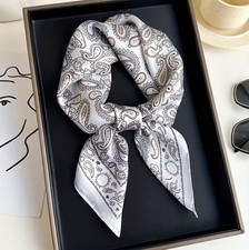 Halstuch Damen Mit Seidigem