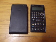 Hewlett-Packard HP 35s Scientific RPN Taschenrechner mit Etui