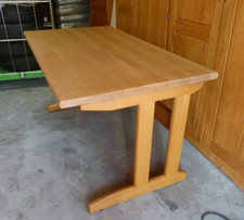 Schreibtisch 135 x 74 x 74 cm Massivholz Buche geölt aufgearbeitet