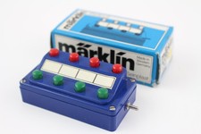 7072 Märklin Stellpult mit