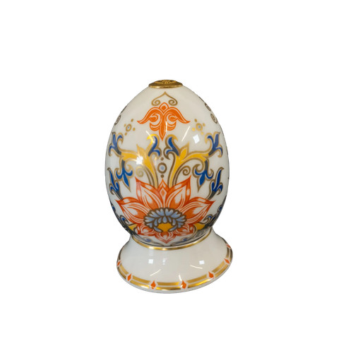 Royal crown derby world - royal, of