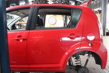TÜR Hinten Links Daihatsu Sirion 1.0 M3 Farbe Rot ( R40 ) Limousine
