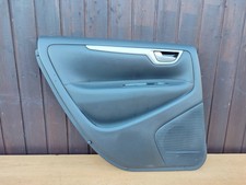 Türverkleidung hinten links AA70 Volvo V70 II XC70 39990919