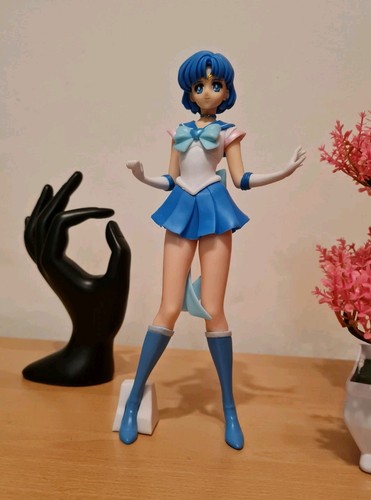 Sailor moon merkur - moon,