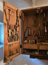 Werkzeugschrank mit Inhalt für Tischler, etwas unsortiert, aber sehr vielfältig,