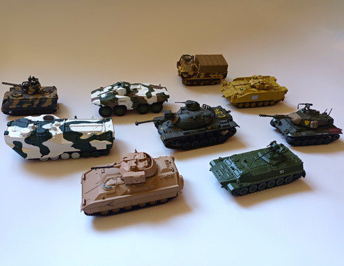 Konvolut militärfahrzeuge - konvolut,