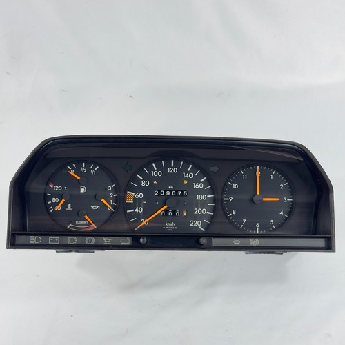 Mercedes w201 tacho - mercedes,