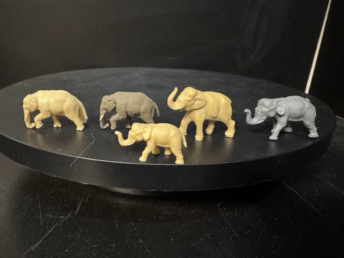 Mek tierfiguren asi - tierfiguren,