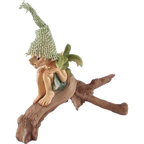 Pixie mit drache auf baumstamm - mit,