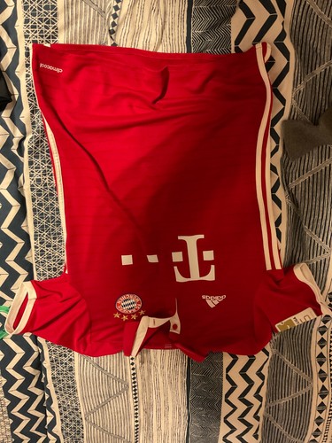 Bayern münchen trikot saison - münchen,