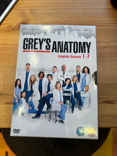 Grey anatomy season - season,