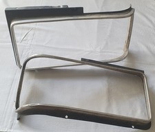 Ford Granada MK1 Scheinwerferblende re + li Zierrahmen