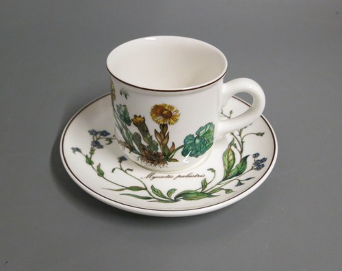 Kaffeetasse mit tasse - kaffeetasse, ut