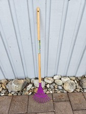 Kinder-Laubbesen Kinder-Rechen FloraSelf Floralie Gärtnern mit Kids Holz