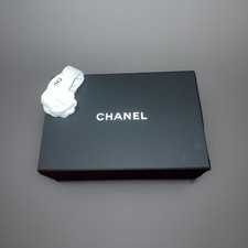 Chanel Medium Magnet Klappe