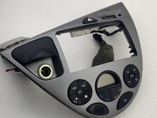 FORD FOCUS 1 MK1 TRIM CENTRE