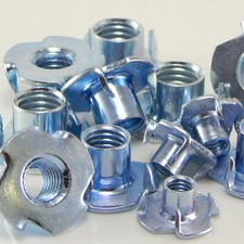 Einschlagmuttern für