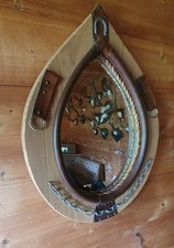 Rustikaler Spiegel im Hufeisen-Design – Wandspiegel Holz Leder Western Deko