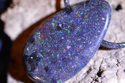 64ct 44x25x9 grade vivid - 44x25x9, a-grade