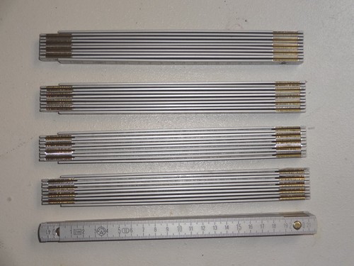 Zollstock aus metall - zollstock,