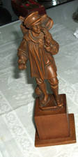 alte Figur auf Sockel aus Holz - Strassenhändler - 18,5 cm hoch aus Nachlass