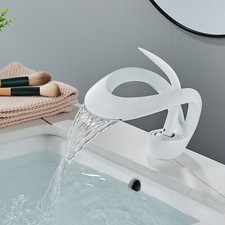 Weiß Wasserhahn Bad