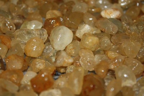 Topas roh edelstein nigeria - topas,