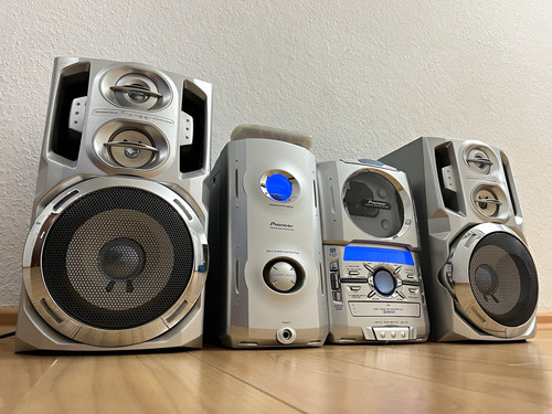 Pioneer 1521 stereo - pioneer,
