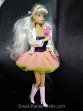 SELTEN : singende Barbie