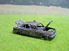 Mercedes 240 Ausgebrannt