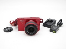 Nikon 1 J1 Kamera 1 Nikkor 10-30mm 1:3.5-5.6 VR Objektiv