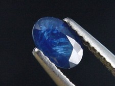 Blauer Saphir 0,56 Ct. Oval