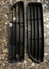 2X Org LÜFTUNGSGITTER AUDI A4 B5 Blende Stoßstange Abdeckung 8D0807345 8D0807346