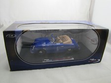 38201 Signature Models Premier