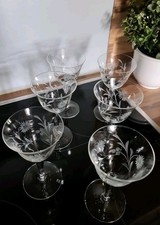 6 x Schöne alte Weingläser Weinglas Weißwein Glas floral geschliffen Vintage