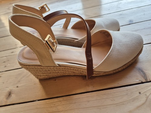Sandalen wedges creme von - in,