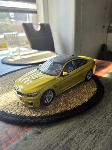 Bmw paragon 18 - m4, 1:18