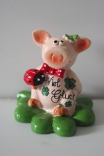 GLÜCKSBRINGER ° Figur ° Schweinchen auf Kleeblatt „Viel Glück“ ° Silvester