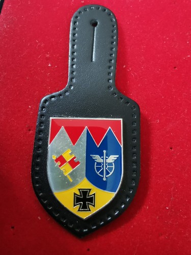 Brustanhänger