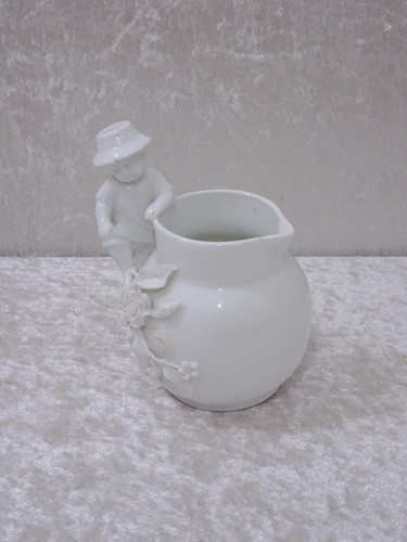 Antiker kleiner milchkrug mit - kleiner,