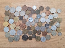 72 Münzen etc. aus div. Ländern, unsortiert, teils alt, zu schade zum wegwerfen