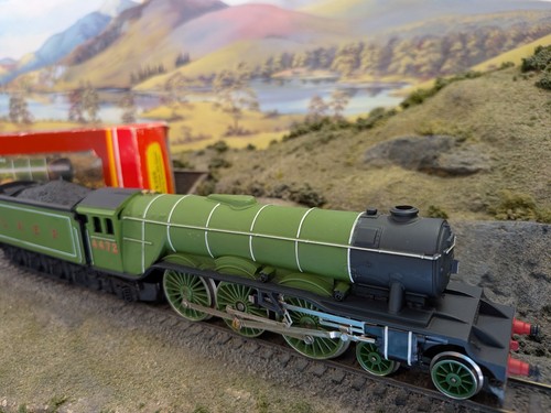 Hornby r322 flying scotsman - hornby.,